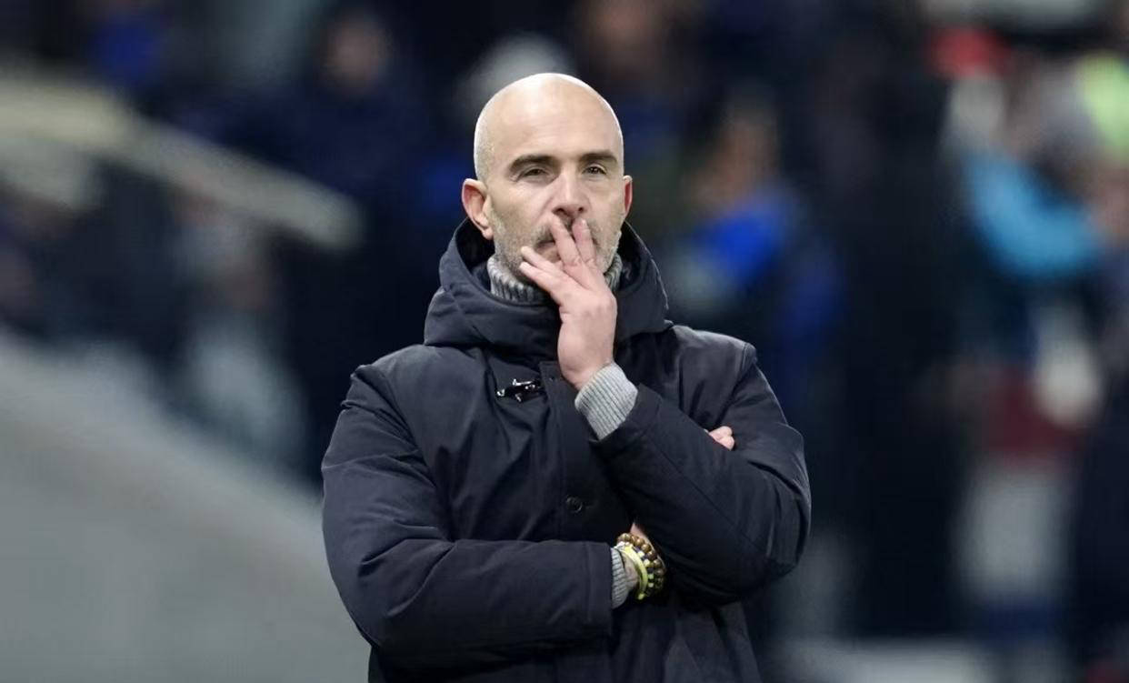 他是世界冠军教头,不是切尔西的替罪羊